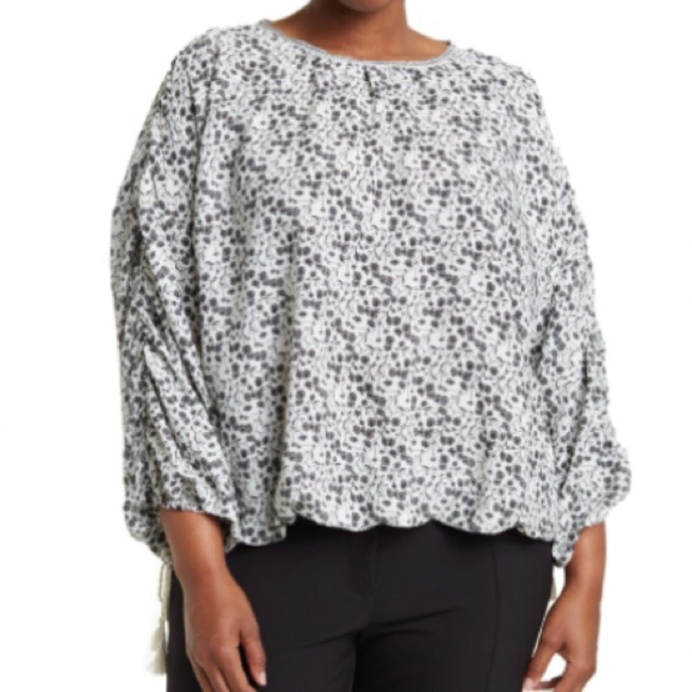Max Studio Women Boho Chic Black White Oversized Floral Blouse w/ Puffy Sleeves